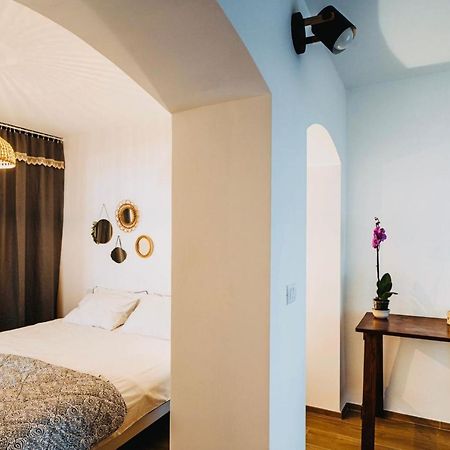 Casa Mado Abbrescia Lägenhet Bari Exteriör bild